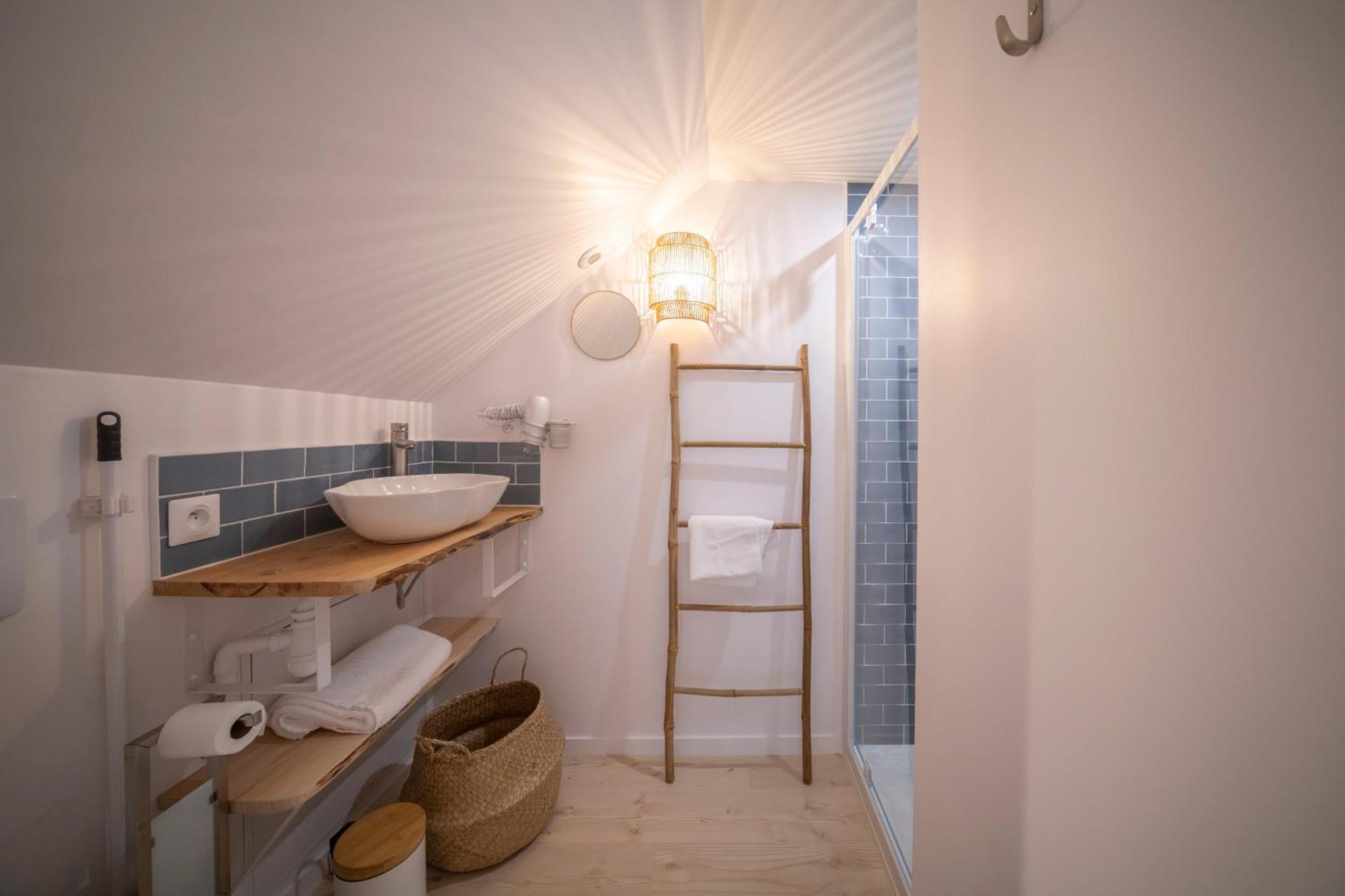 Appart'Hotel & Spa "Les Voiles" Le Houat Карнак Екстериор снимка